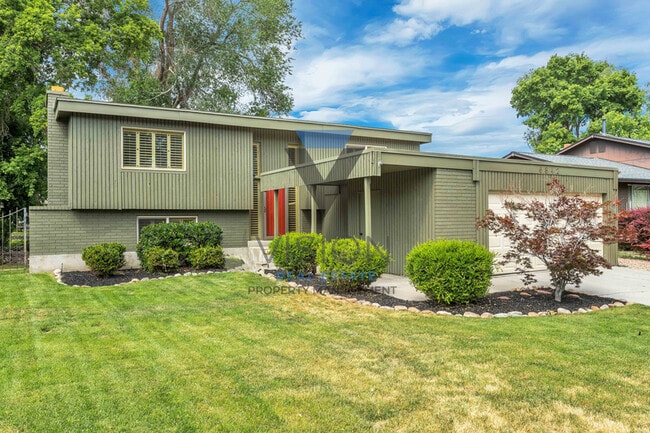 property at 6842 S Enchanted Dr