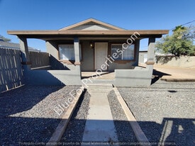 2641 N Fontana Ave in Tucson, AZ - Building Photo