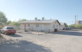 1501-1509 E Hedrick Dr in Tucson, AZ - Building Photo - Building Photo