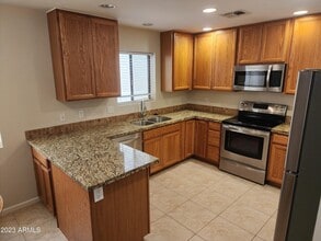 14213 N Brunswick Dr in Fountain Hills, AZ - Building Photo - Building Photo