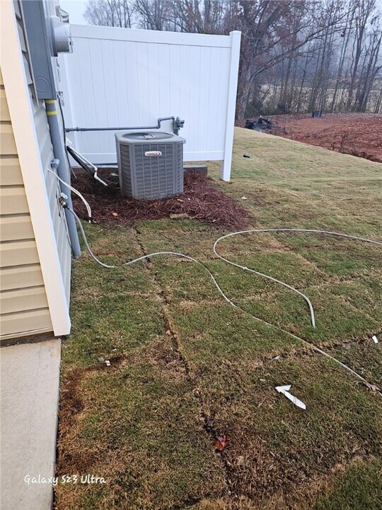 544 Brasstown Ct in Pendleton, SC - Building Photo