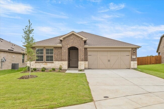 property at 2307 Albert Ln