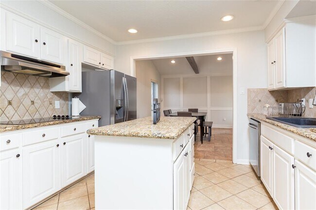 property at 14402 Chevy Chase Dr
