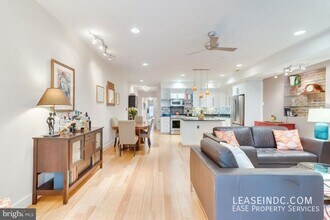 1207 Columbia Rd NW in Washington, DC - Building Photo - Building Photo