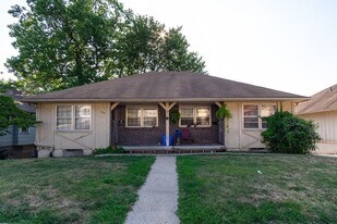 4717-4719 MERCIER in Kansas City, MO - Building Photo