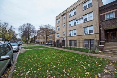 6933 S Indiana in Chicago, IL - Foto de edificio