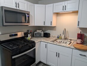 1168 Main St in Stratford, CT - Building Photo - Building Photo