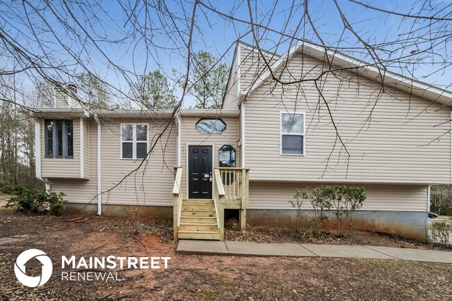 property at 3017 Fetlock Dr SW