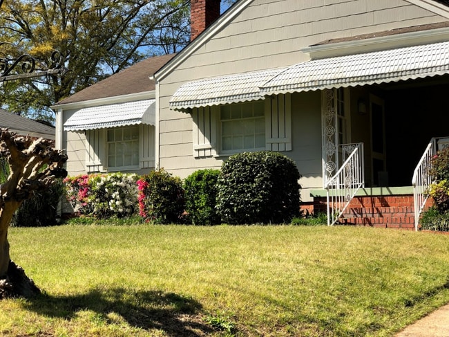 property at 2807 Mallory St