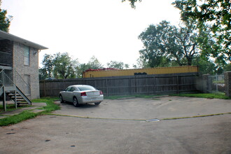 9018 Grannis St in Houston, TX - Building Photo - Other