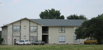 River Oaks Apartments in Dallas, TX - Foto de edificio - Building Photo