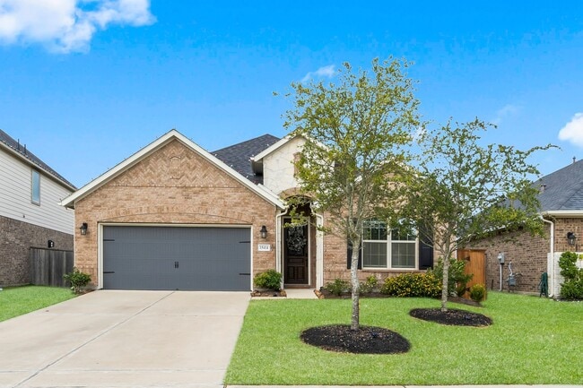 property at 15414 Greenford Glen Dr