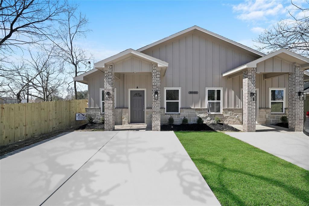 8005 Carver Rd Photo