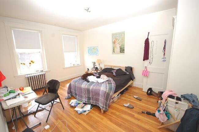 property at 11 Vinal St