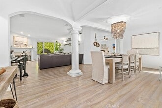 600 Cliff Dr in Newport Beach, CA - Building Photo - Building Photo