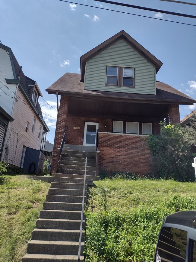 2992 Ruthwood Ave in Pittsburgh, PA - Building Photo - Building Photo
