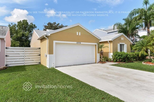 13778 SW 145th St in Miami, FL - Building Photo - Building Photo