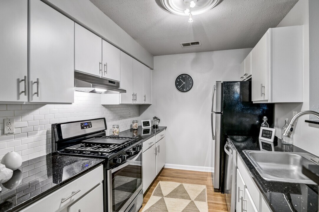 The Henry in Pomona, NY - Building Photo