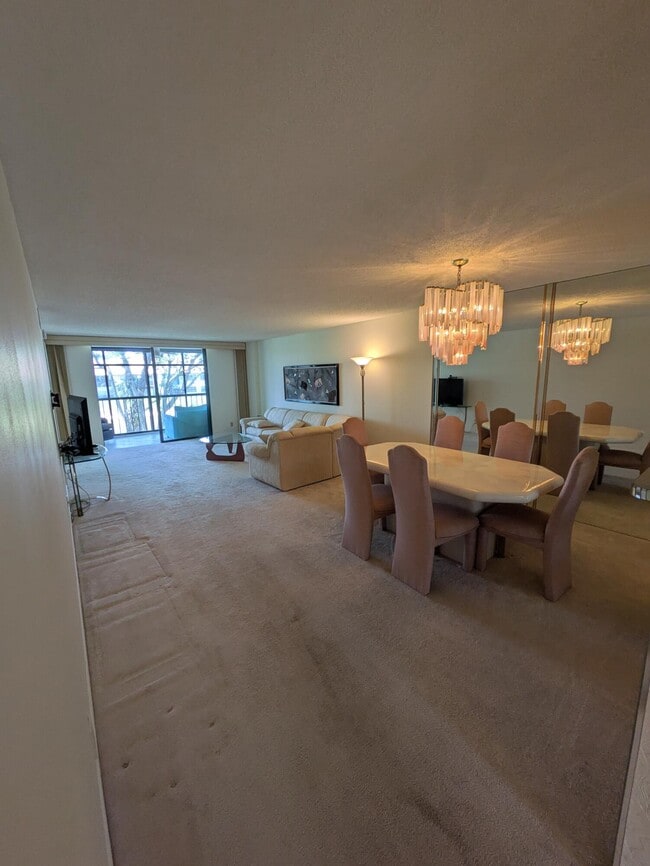 property at 4725 Lucerne Lakes Blvd E