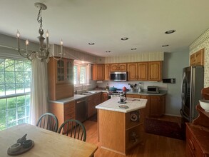 14060 Agusta Dr in Chesterfield, MO - Building Photo - Building Photo
