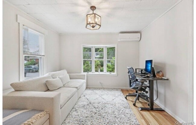 33 Chestnut St in Pearl River, NY - Building Photo - Building Photo