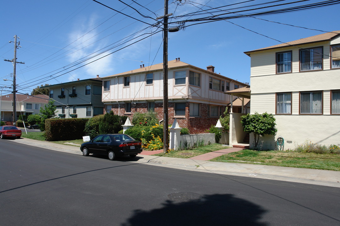 4107 Beresford St in San Mateo, CA - Building Photo