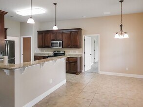 6159 Winchester Cir in Milton, FL - Building Photo - Building Photo