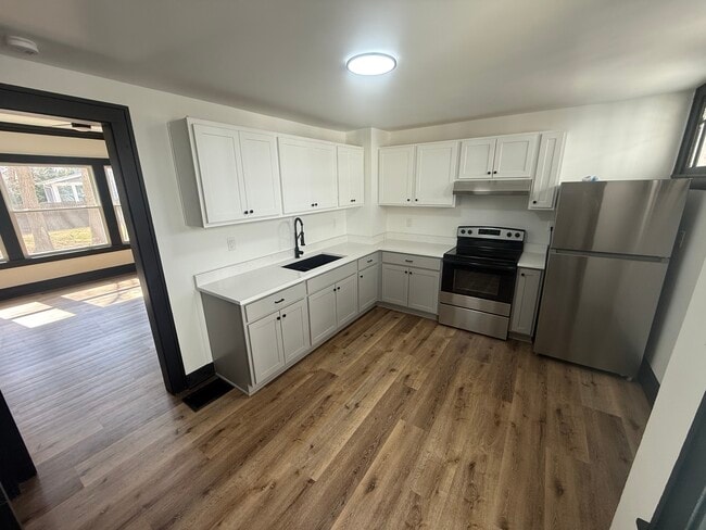 property at 7317 Sheridan Rd