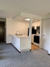 3 The Courtyards in Williamsville, NY - Building Photo - Building Photo