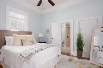 240 SW 3rd St in Gainesville, FL - Building Photo - Building Photo