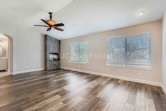 6212 S Valdai Ct in Aurora, CO - Building Photo - Building Photo