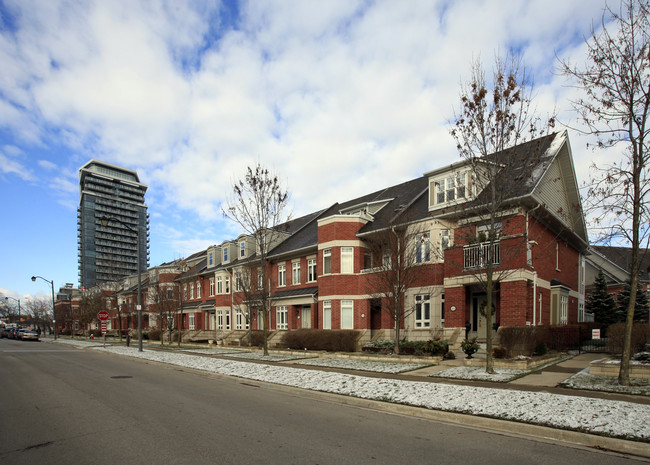 Port Credit Village in Mississauga, ON - Building Photo - Building Photo