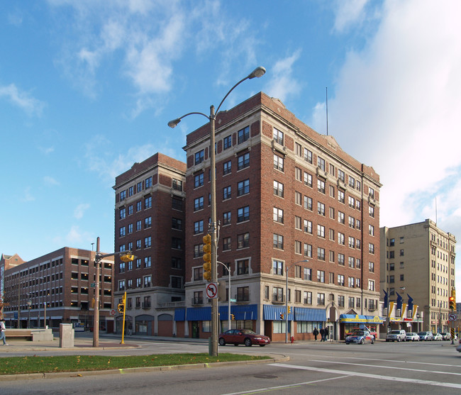 McCabe Hall in Milwaukee, WI - Building Photo - Building Photo