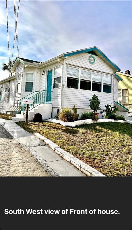 136 S Oleander Ave in Daytona Beach, FL - Building Photo - Building Photo