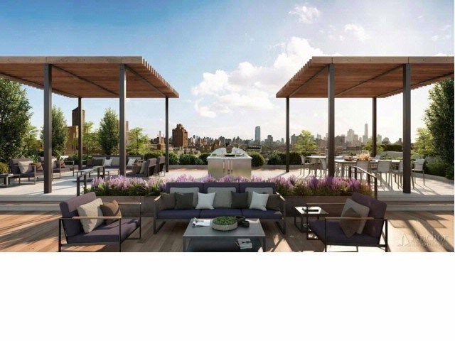 510 E 14th St-Unit -VAR in New York, NY - Building Photo