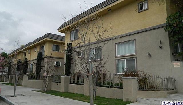 6615 Sepulveda Blvd in Los Angeles, CA - Foto de edificio - Building Photo