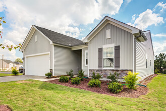 Abode at Geneva in Fuquay Varina, NC - Building Photo - Building Photo