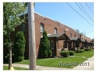 Building Photo - 140-150 N Woodlawn Ave Apartments in Lima, Ohio