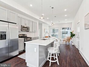 2053 N 2nd St in Philadelphia, PA - Building Photo - Building Photo