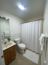 381 S 6th St, Unit 381 in Newark, NJ - Building Photo - Building Photo