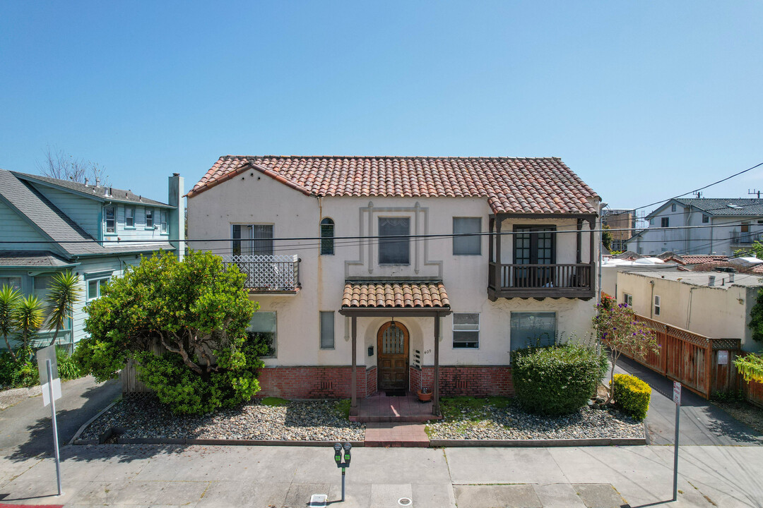 409 2nd St in Santa Cruz, CA - Building Photo