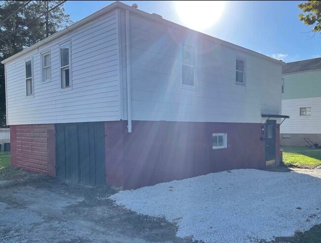 property at 727 2nd St