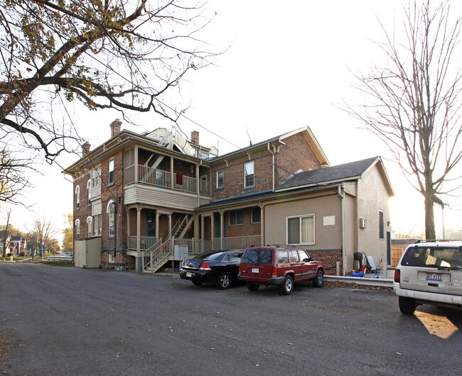 324 FOREST LLC in Ypsilanti, MI - Building Photo - Building Photo