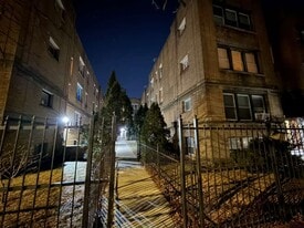 1707 W Wallen Ave in Chicago, IL - Building Photo