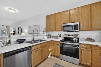 Townes at Prior in Wilmington, NC - Building Photo - Building Photo