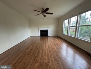 105 Fredericksburg Dr in Stephens City, VA - Building Photo - Building Photo