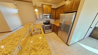 222 Northwest Granite Avenue in Cache, OK - Building Photo - Building Photo