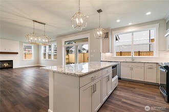 5947 Ranch Lp in Ferndale, WA - Building Photo - Building Photo