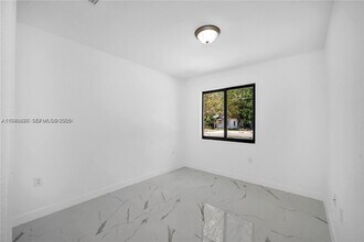 673 NW 14th St in Florida City, FL - Building Photo - Building Photo