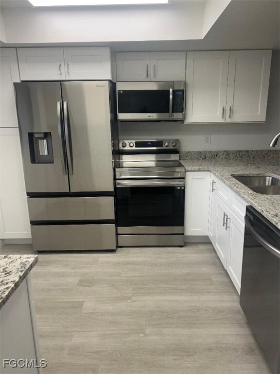 property at 5707 Foxlake Dr